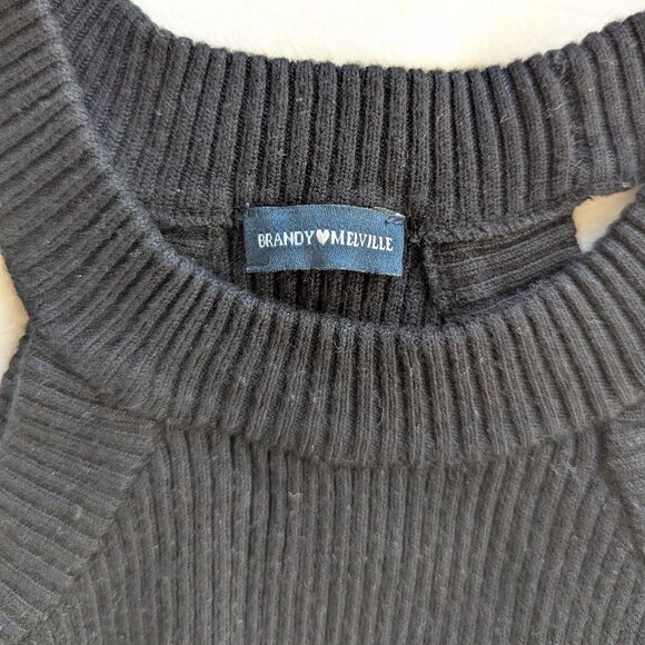 Black halter top from Brandy Melville - Picture 2 of 3